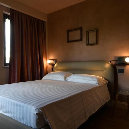 B&B Bricco Della Guardia Briaglia 外观 照片