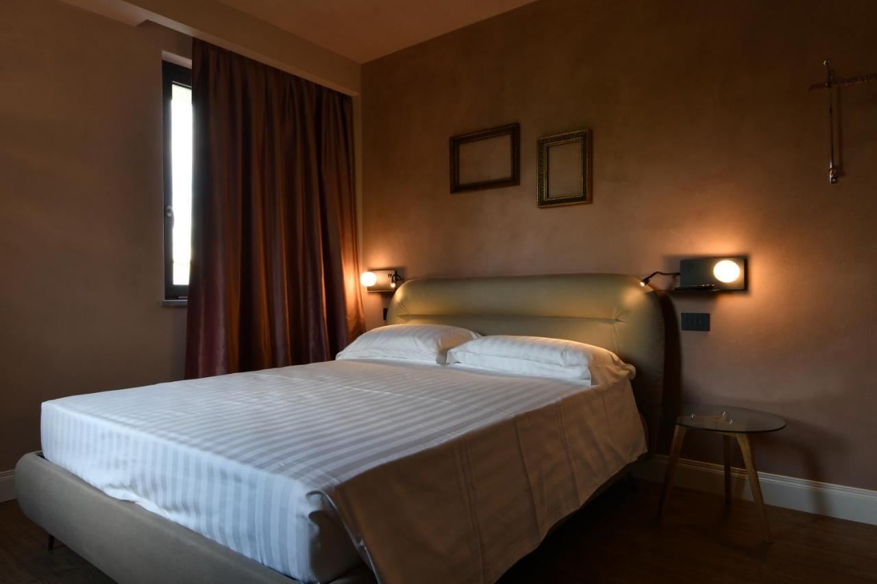 B&B Bricco Della Guardia Briaglia 外观 照片